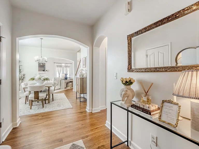 13718 Aldenbrook Dr — Photo 4