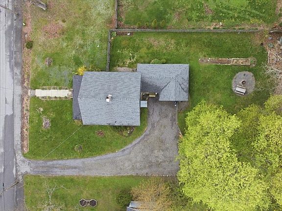 4th image of 145 Dresden Avenue