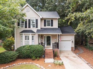 221 Hocutt Dr, Clayton, NC 27520