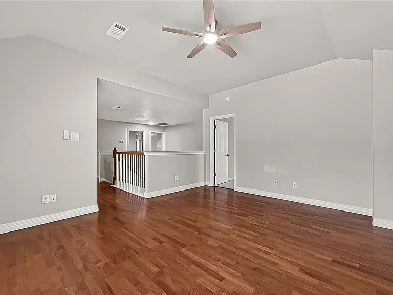 1522 Brook Grove Dr — Photo 30