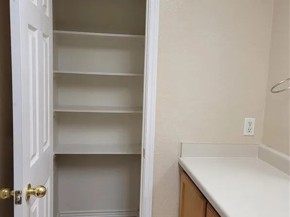 4411 Bobbie Ann Dr #4411, Granbury, TX 76049