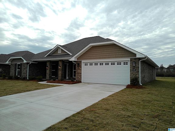 2nd image of 676 Jamestown Cir