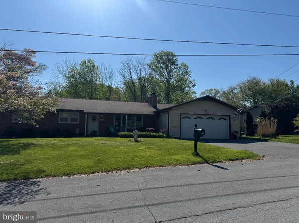 831 Fairfield Ave, Westminster, MD 21157