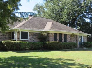 608 Ridgeway Ln, Chandler, TX 75758