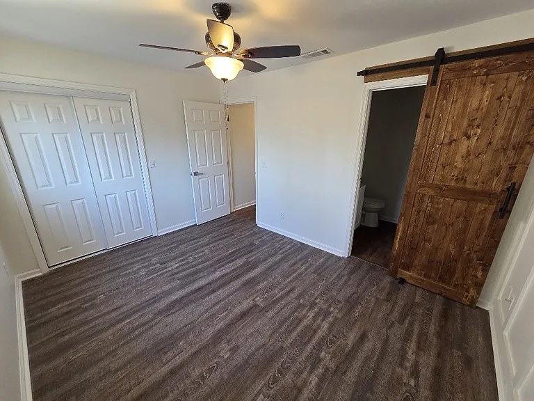 4 Woodrum Pl — Photo 21