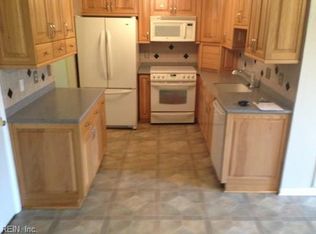 1412 Sierra Dr, Virginia Beach, VA 23453