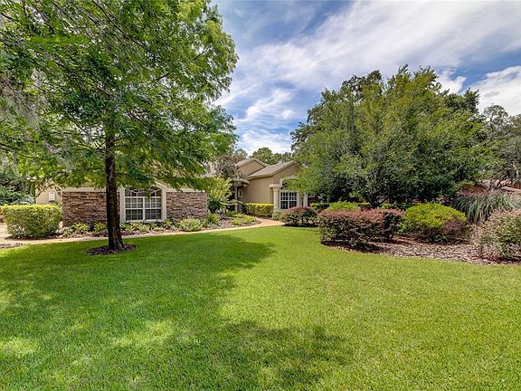2nd image of 2185 Centerview Ct N
