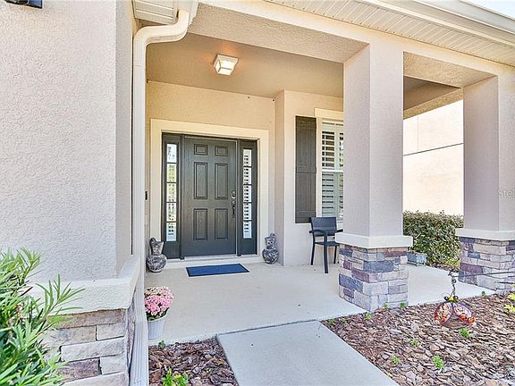 4th image of 12327 Fairlawn Dr