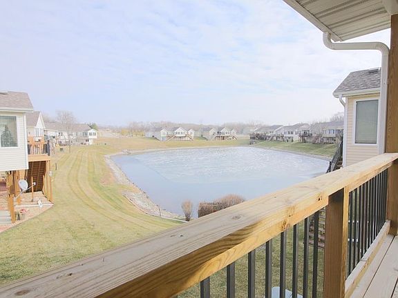 4th image of 821 W Trace Dr