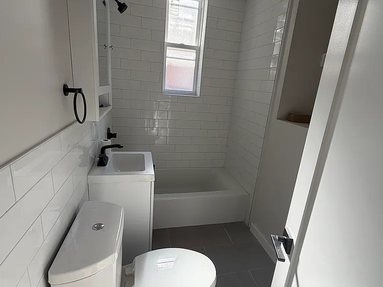 31-33 66th St #4A — Photo 3