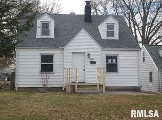 1225 N Osburn Ave, Springfield, IL 62702