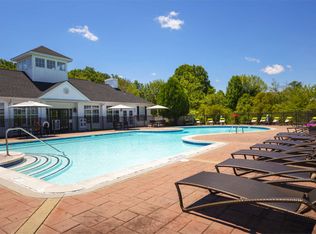 Willow Grove Apartment Homes, Danbury, CT 06810