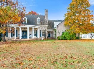 574 Old Kings Rd, Drakes Branch, VA