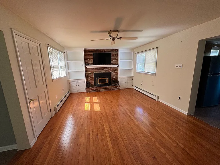 1131 Trewellyn Ave — Photo 16