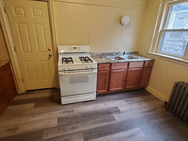 4409 W Burleigh St. (4 Unit)(Ace Property) — Photo 9