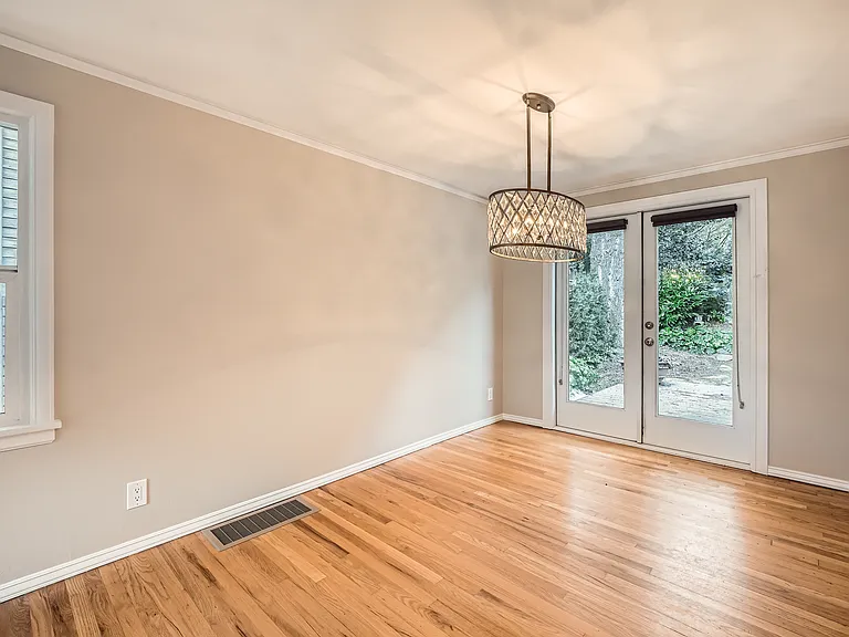 4548 NE Tulane Pl — Photo 7