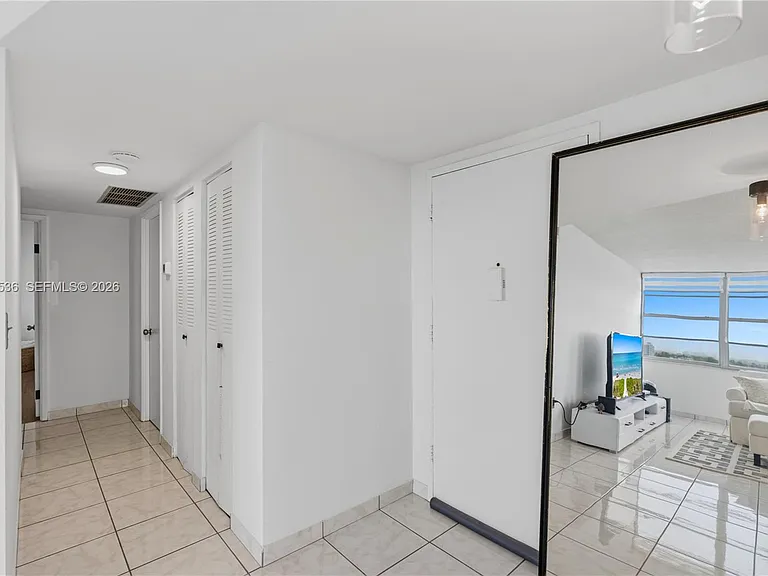 1351 NE Miami Gardens Dr #806E — Photo 10