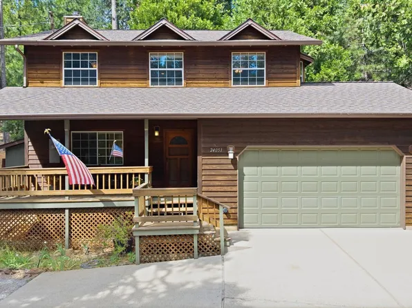 24051 Pine Lake Dr, Mi Wuk Village, CA 95383