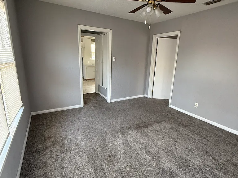 1806 Rose St — Photo 10