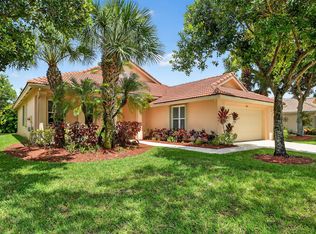 9141 Bay Harbour Cir, West Palm Beach, FL 33411