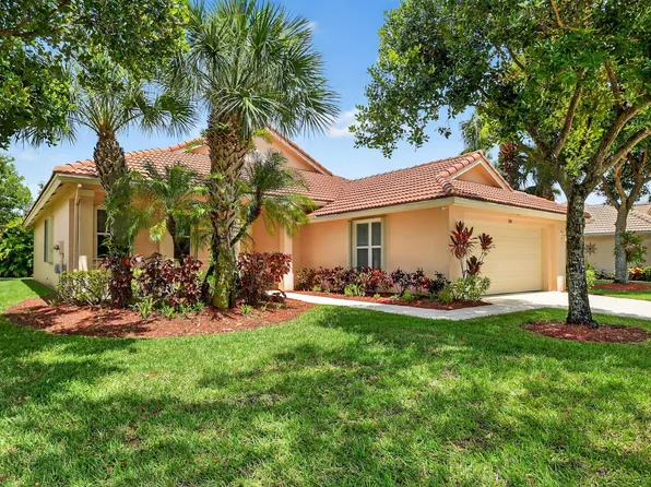 9141 Bay Harbour Circle, West Palm Beach, FL 33411