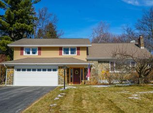 2267 Berkley Ave, Niskayuna, NY 12309
