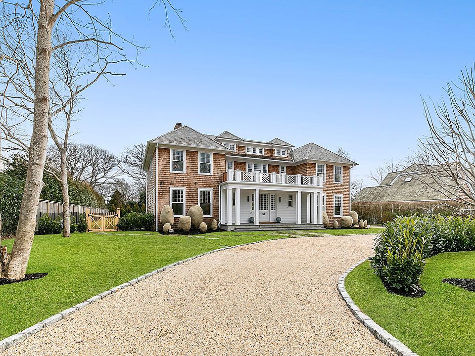 76 Gould St, East Hampton, NY 11937 Zillow