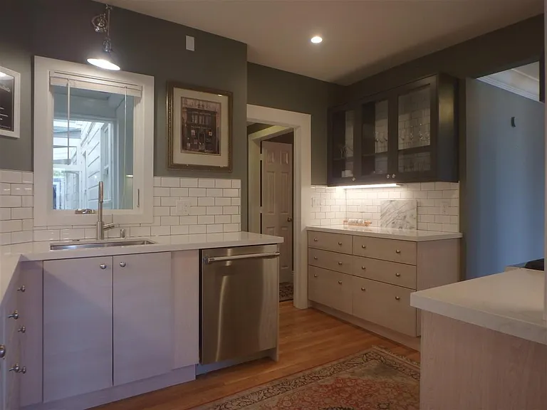 1856 Green St #5 — Photo 8