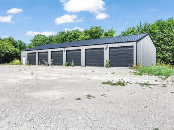 5367 Fm 121, Van Alstyne, TX 75495