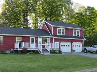 305 Fontaine Hill Rd, Morrisville, VT 05661