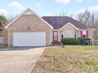 234 E Pine Mountain Rd, Clarksville, TN 37042