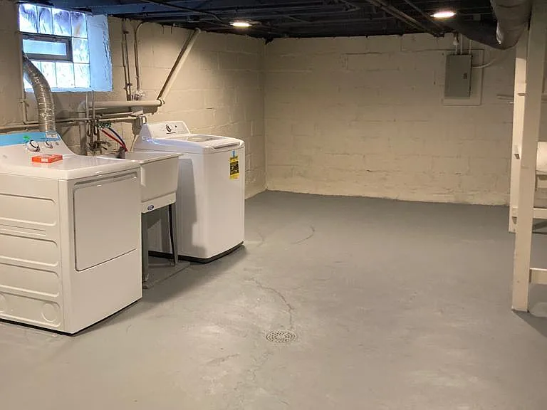 Basement (front)