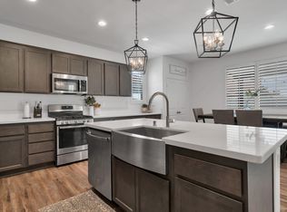 1529 Garnet Ct, Beaumont, CA 92223