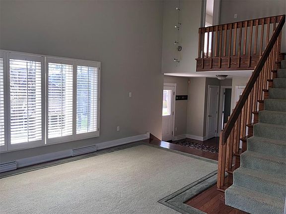 2nd image of 200 N Carpenter Ave