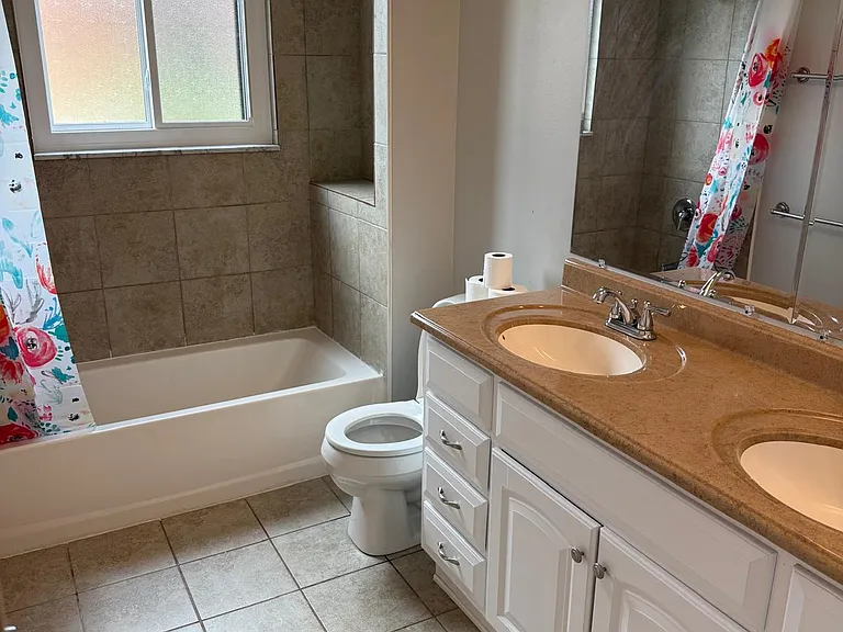 24665 Clareshire Dr #104 — Photo 12