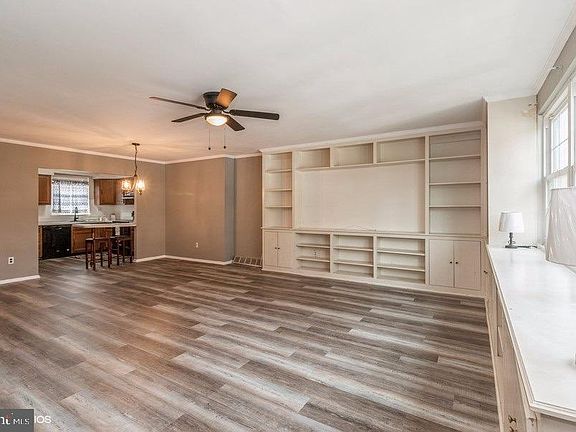 5th image of 6738 Emlen St #4