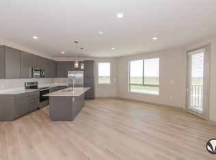Chateau at Yankee Hill Apartments, Lincoln, NE 68516