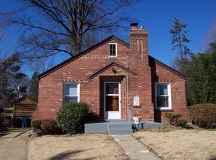 3 Raymar Dr, Saint Louis, MO 63135