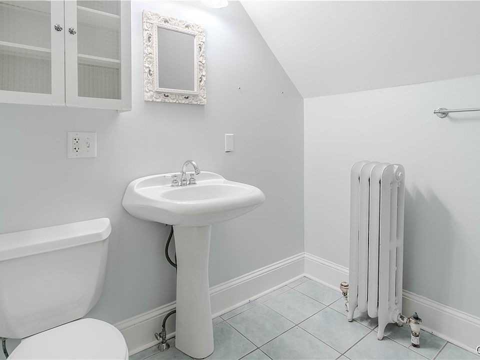 34th image of this home