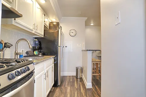 1817 John F Kennedy Blvd #5C Photo 1