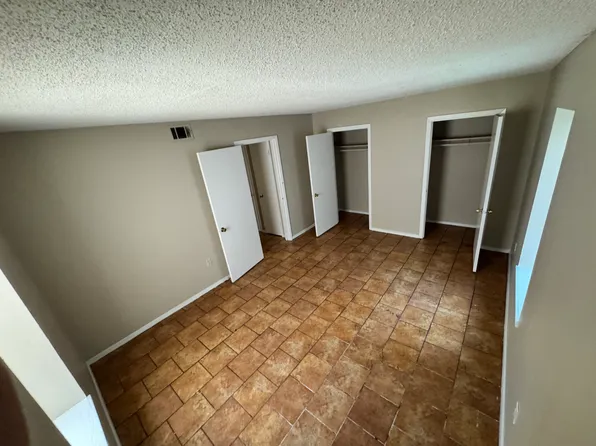 680 Sharp Ln, Baton Rouge, LA