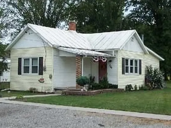 304 Walnut St, Belle Center, OH 43310