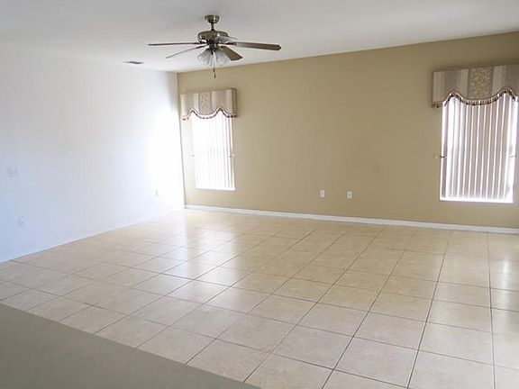 3rd image of 5423 Calla Lily Ct