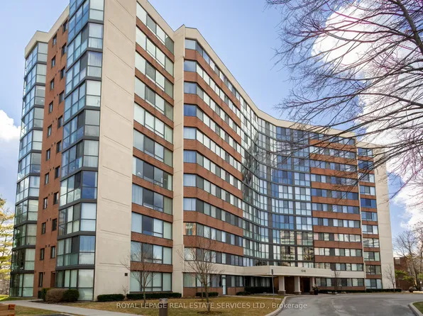 1240 Marlborough Ct #110, Oakville, ON L6H 3K7