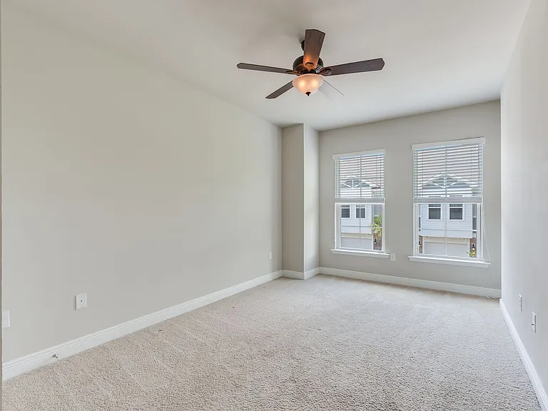 116 Fossil Falls Ln — Photo 14