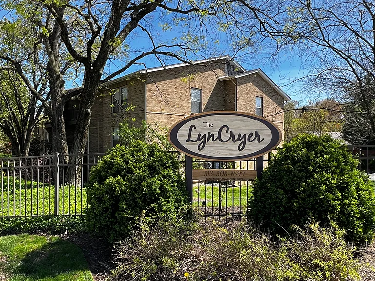 2905 Linwood Ave #16 — Photo 7