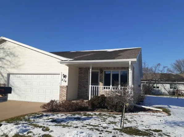 236 Bluebird Ln, Kimberly, WI 54136
