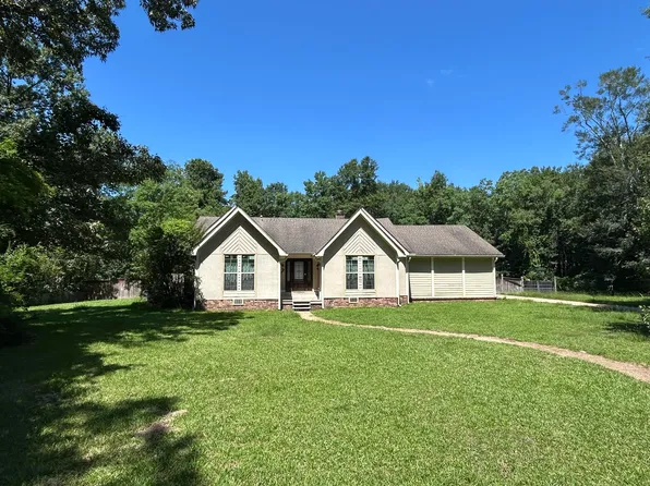 4514 Dogwood Cv, Hattiesburg, MS 39402