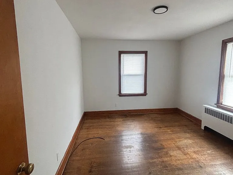 2735 Cedarhurst Ave NW — Photo 5