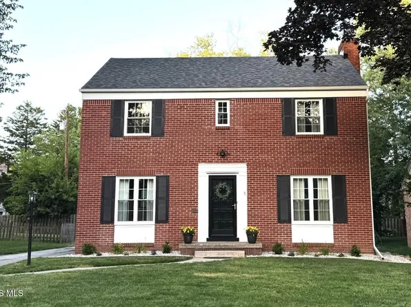 2914 Meadowwood Dr, Toledo, OH 43606